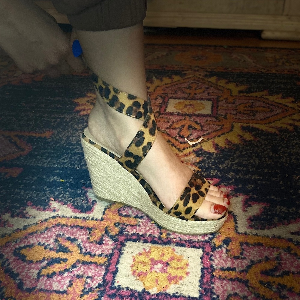 Leopard wedges